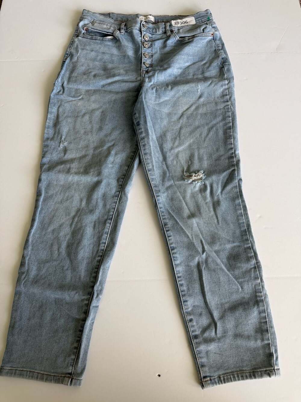Nicole Miller New York Nomad Super High Rise Taper Distressed Jeans size 12